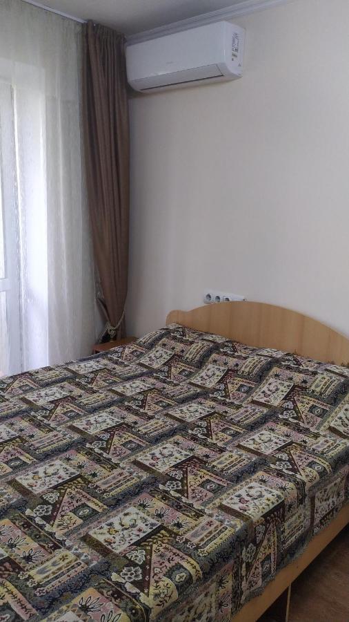 на айманова тимирязева Apartment